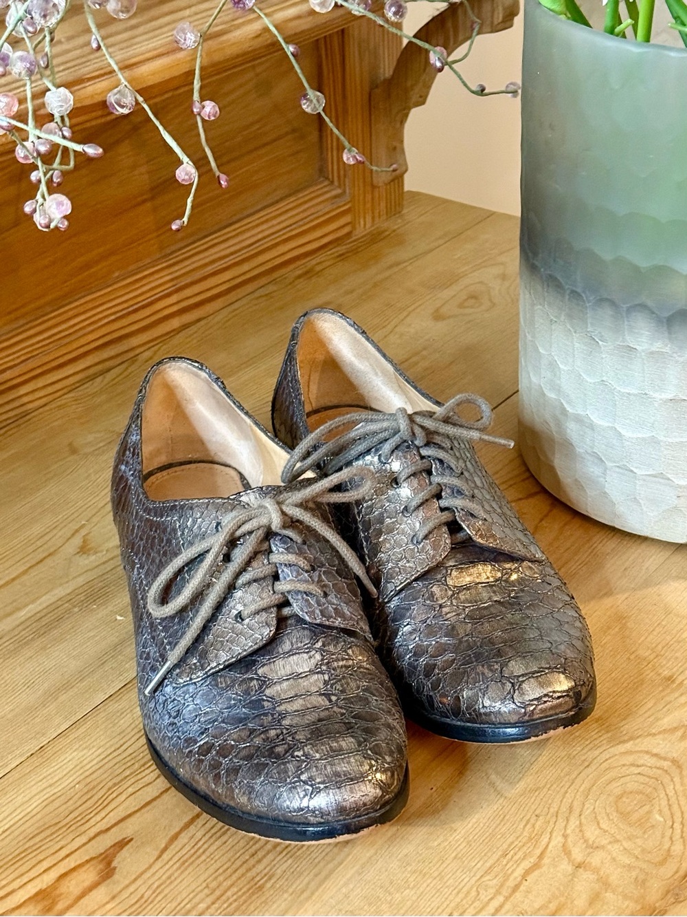 Kenneth Cole New York Metallic Silver/Brown Snake Skin Lace Up Oxfords 7.5M